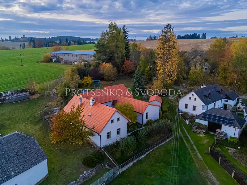 Prodej vícegeneračního domu 354 m², pozemek 2604 m², Pavlov – náhled fotky 2