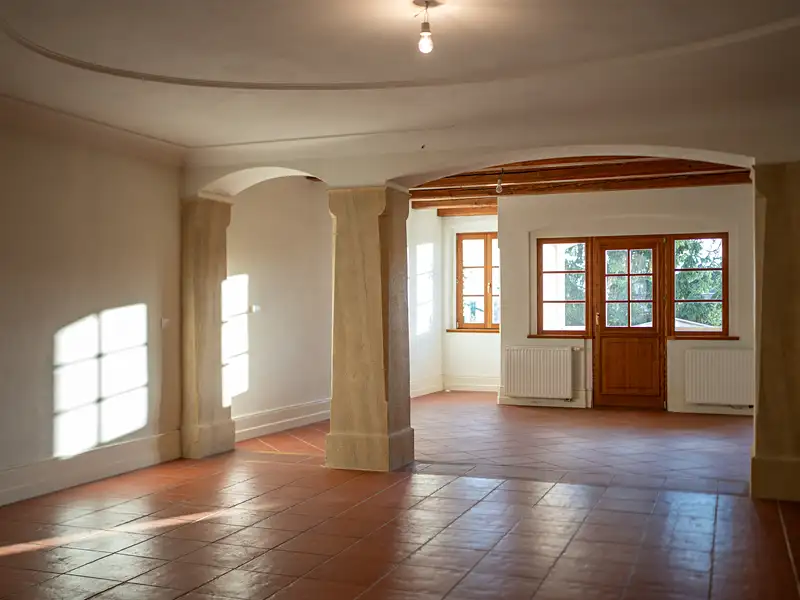 Prodej rodinného domu 342 m², pozemek 240 m², Mikulov – náhled fotky 2