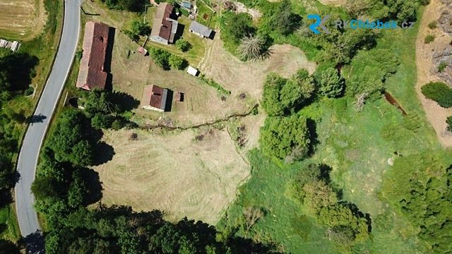 Prodej rodinného domu 100 m², pozemek 7660 m²