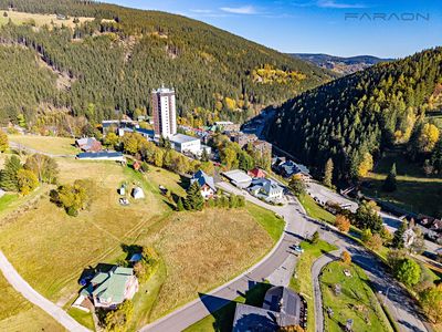 Prodej komerčního pozemku 2734 m²