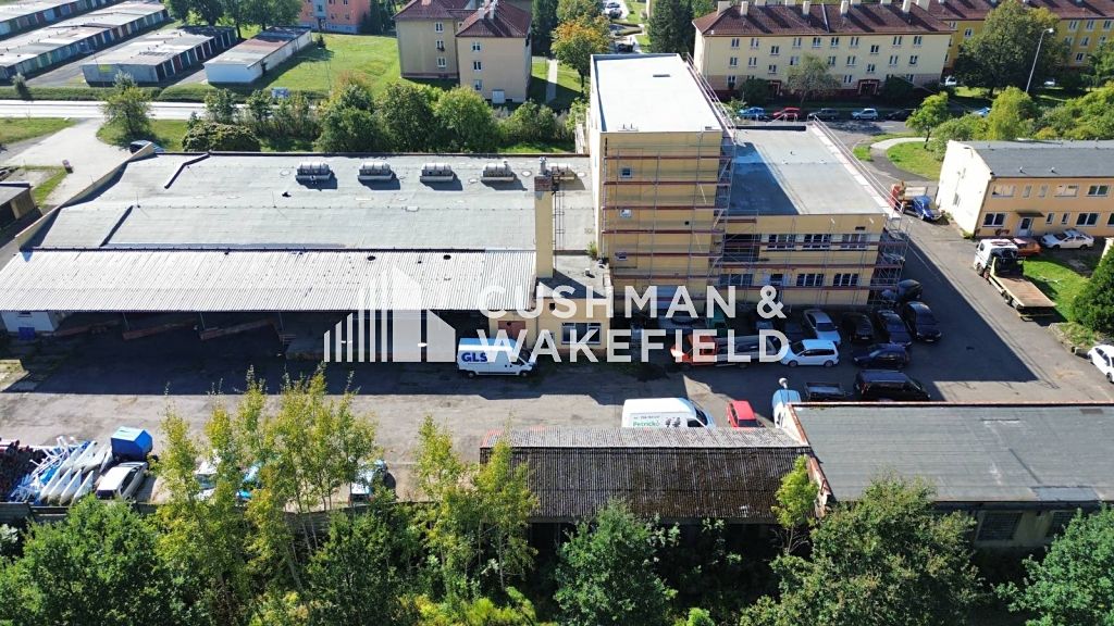 Prodej výrobní haly, prostoru 2300 m² – fotografie 2