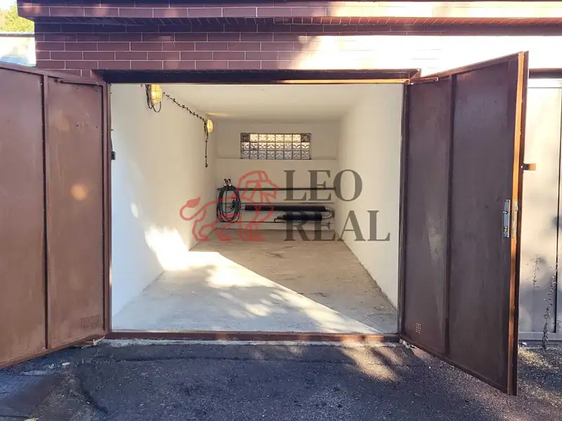 Pronájem garáže 21 m², Ústí nad Labem – náhled fotky 1