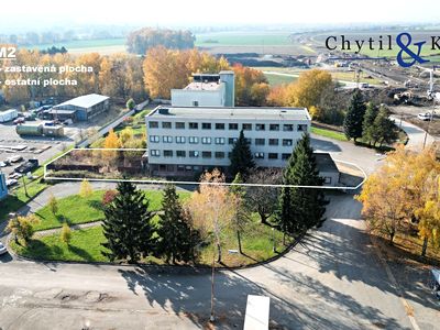 Prodej komerční nemovitosti 1600 m²
