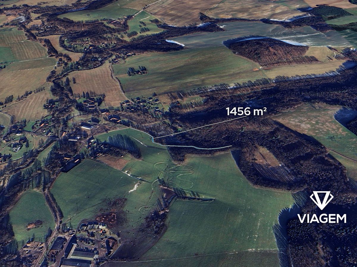 Prodej pole 1456 m²