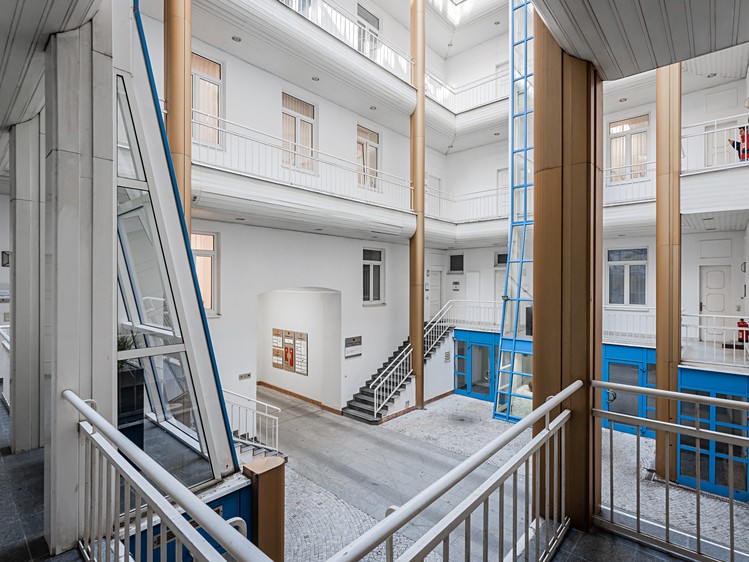Gewerbefläche zur Miete, 146 m² (2 von 7)