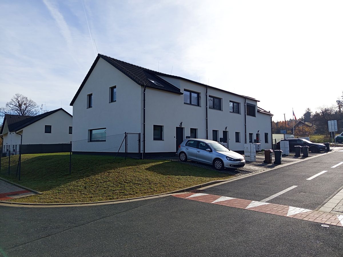 Prodej rodinného domu 115 m², pozemek 273 m² – fotografie 3