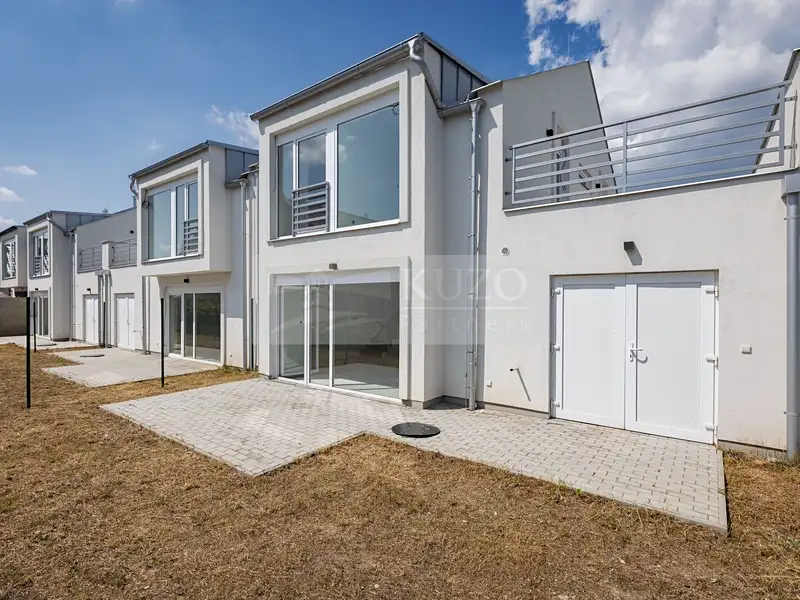 Prodej rodinného domu 166 m², pozemek 99 m², Mladá Boleslav – náhled fotky 1