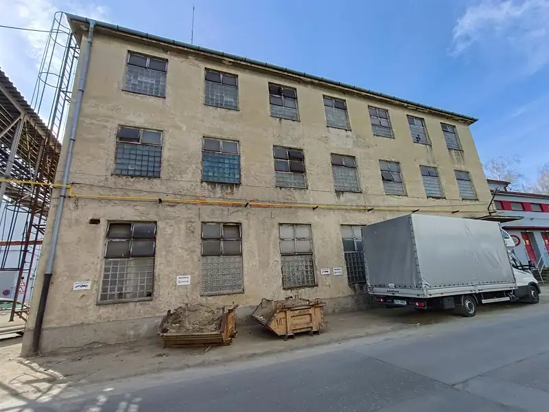 Prodej komerční nemovitosti 1150 m², Prostějov – náhled fotky 1