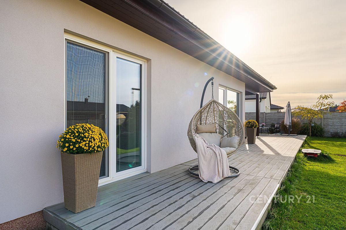 Prodej rodinného domu 136 m², pozemek 786 m² – fotografie 4