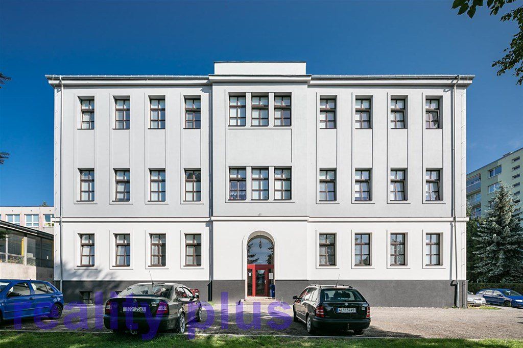 Pronájem bytu 1+kk 28 m² – fotografie 5