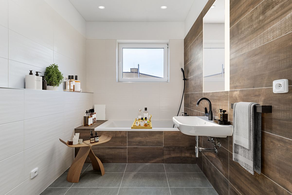 Prodej rodinného domu 137 m², pozemek 273 m² – fotografie 3
