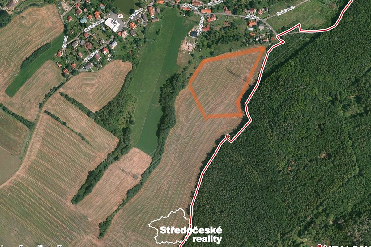 Prodej pole 16183 m², Hvozdnice – fotka 1 z 3