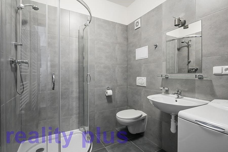 Pronájem bytu 3+kk 77 m² – fotografie 5