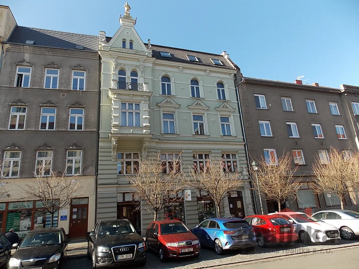 Pronájem kanceláře 148 m²