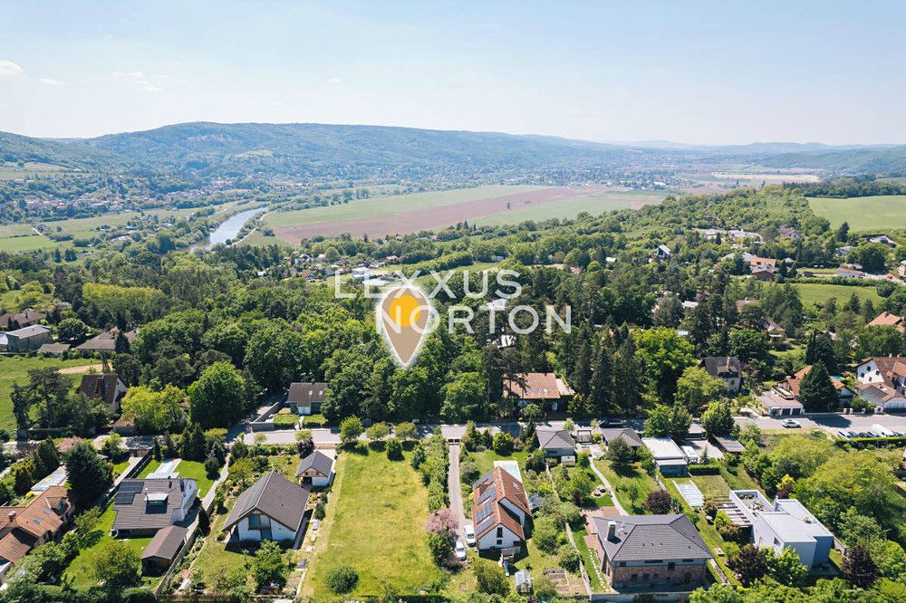 Prodej stavebního pozemku 1282 m² – fotografie 3