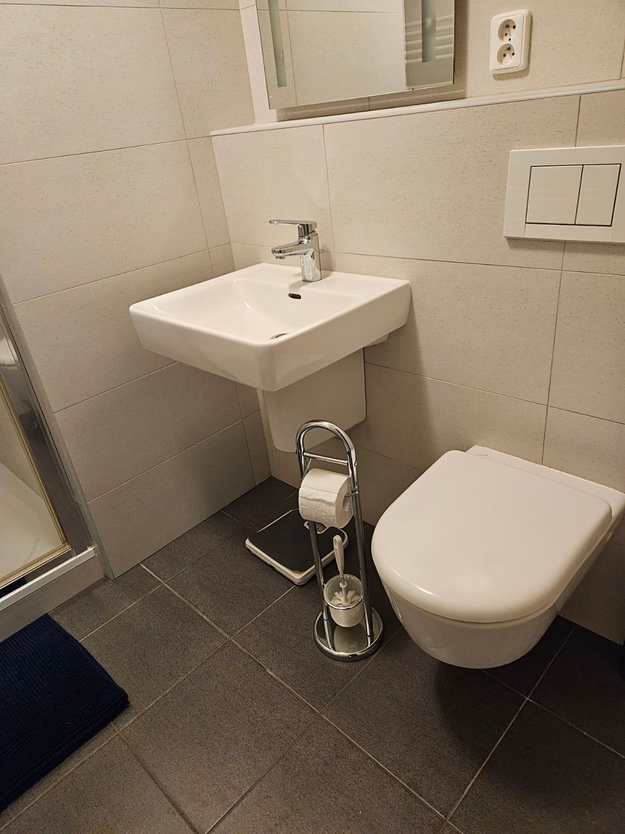 Pronájem bytu 1+kk 38 m² – fotografie 4