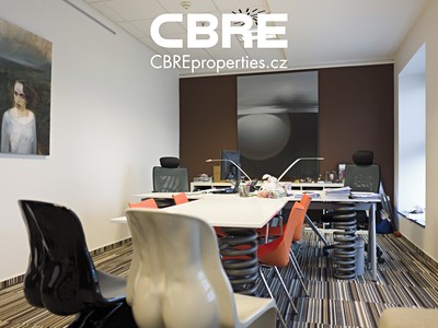 Pronájem kanceláře 320 m² — photo 2