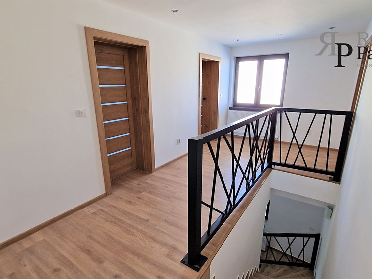 Будинок на продаж, 367 м² (18 з 32)