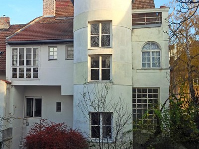 Haus zum Kauf, 453 m² (2 von 16)