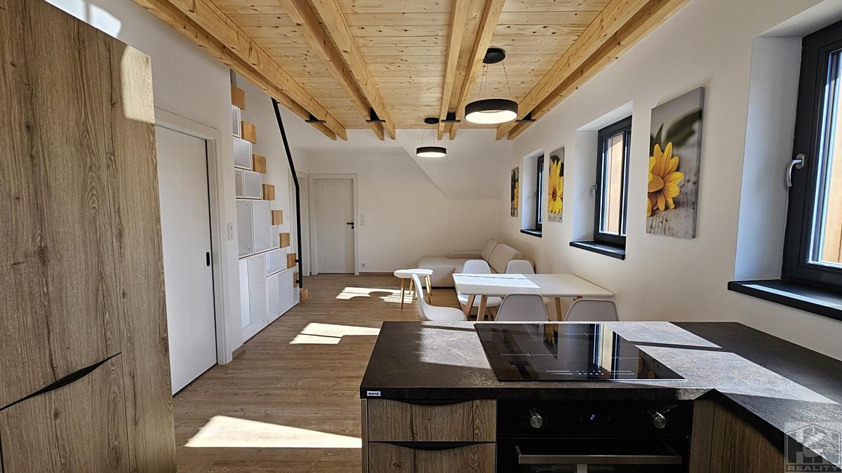 Prodej bytu 3+kk 87 m²
