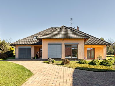 Prodej rodinného domu 460 m², pozemek 1200 m²