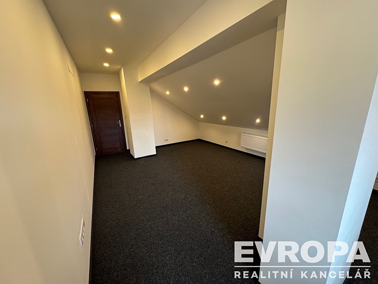 Wohnung 2+1 zur Miete, 94 m² (8 von 13)