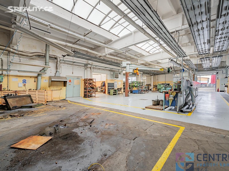 Pronájem výrobní haly, prostoru 1 426 m² – další