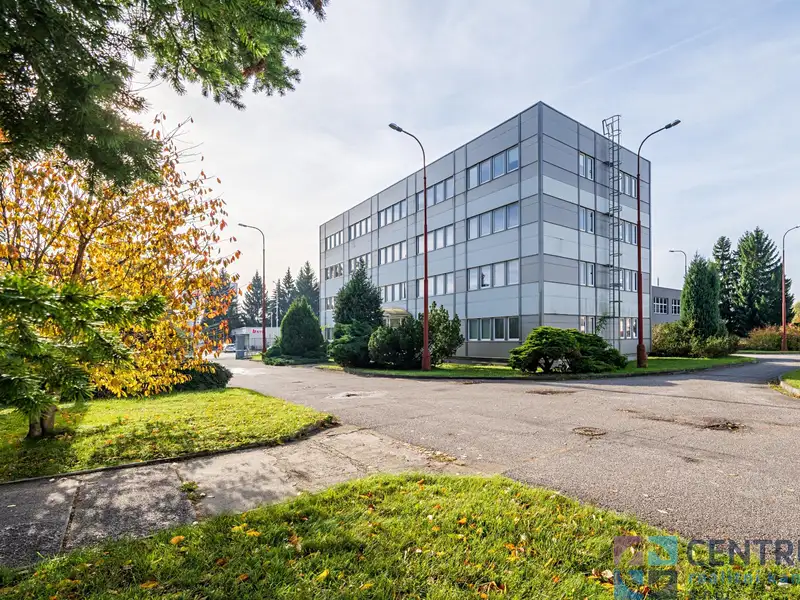 Pronájem obchodního prostoru 1371 m², Turnov – náhled fotky 3