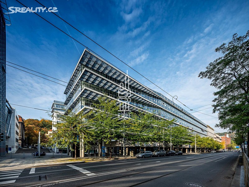 Pronájem kanceláře 431 m², Praha