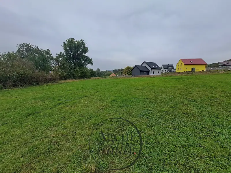 Prodej stavebního pozemku 1219 m², Děčín – náhled fotky 2