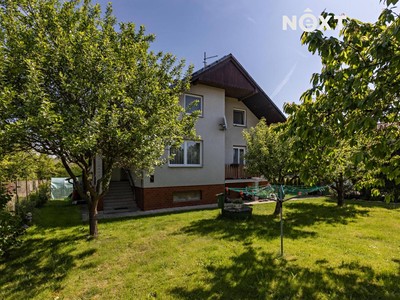 Prodej  rodinného domu 243 m², pozemek 600 m²