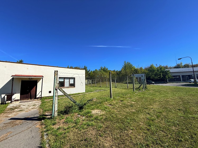 Gewerbefläche zur Miete, 84 m² (2 von 11)