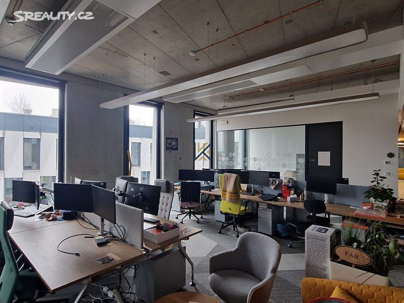 Pronájem kanceláře 473 m² – pohled 6