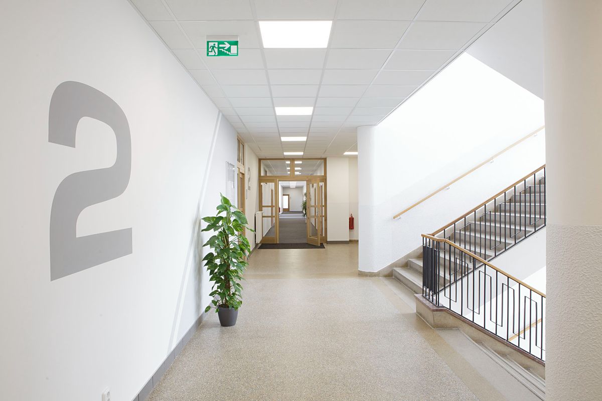 Pronájem kanceláře 35 m² – fotografie 3