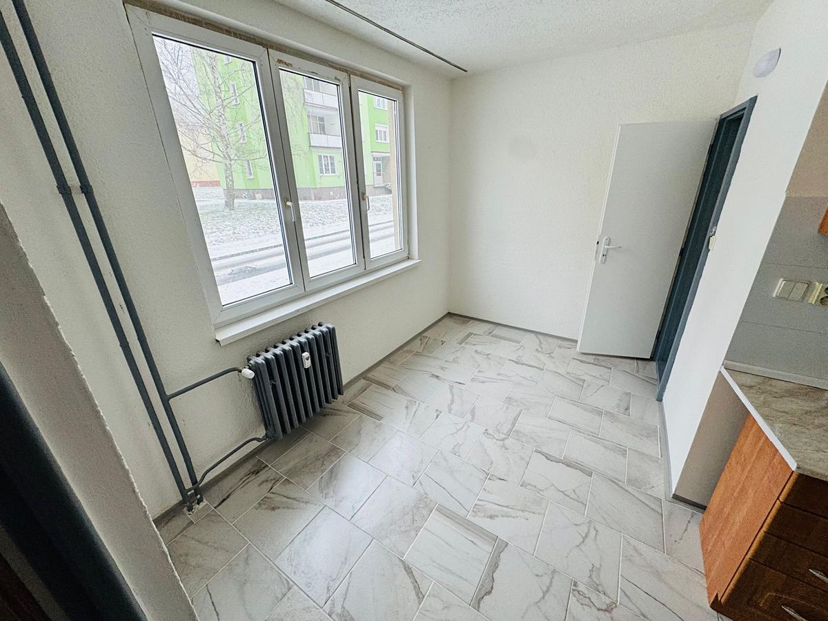 Pronájem bytu 3+1 63 m² – fotografie 3