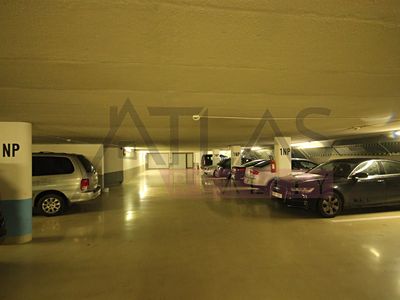 Pronájem garážového stání 16 m²