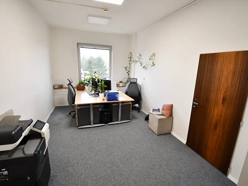 Pronájem kanceláře 230 m², Žďár nad Sázavou – náhled fotky 3