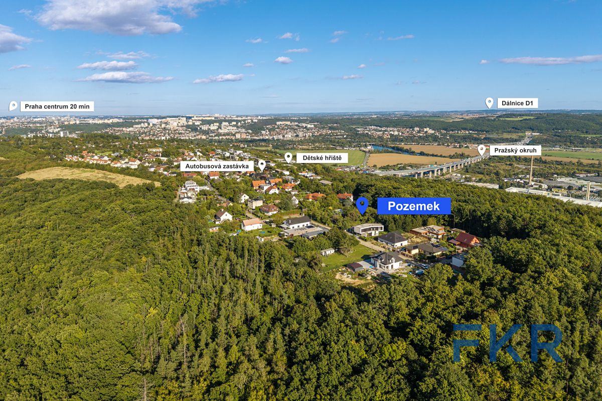 Prodej stavebního pozemku 886 m² – fotografie 5