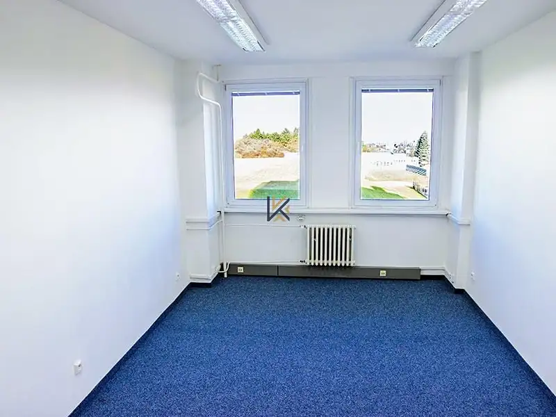 Pronájem kanceláře 18 m², Praha – náhled fotky 3