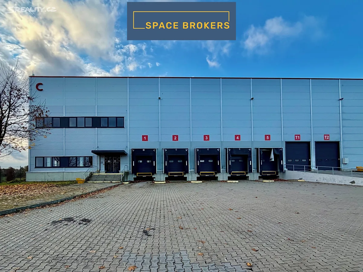 Pronájem skladového prostoru 10189 m², Hostivice