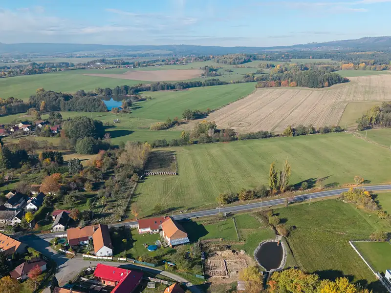 Prodej komerčního pozemku 13890 m², Vranovice – náhled fotky 2