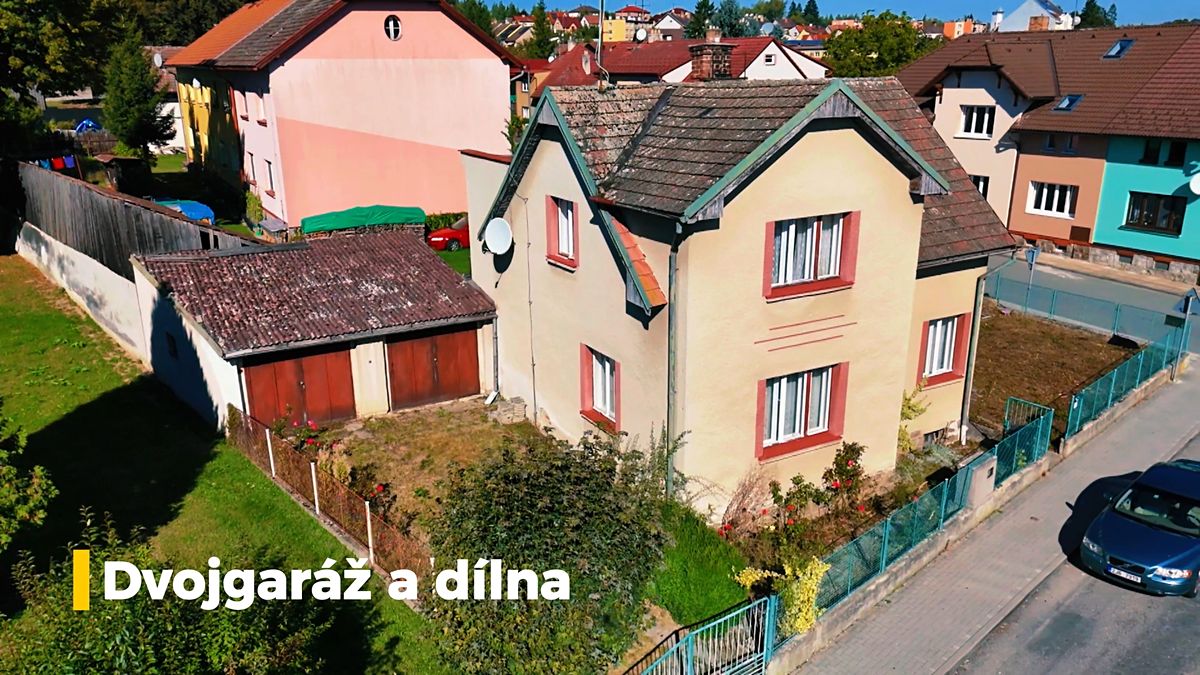 Prodej rodinného domu 140 m², pozemek 395 m² – fotografie 2