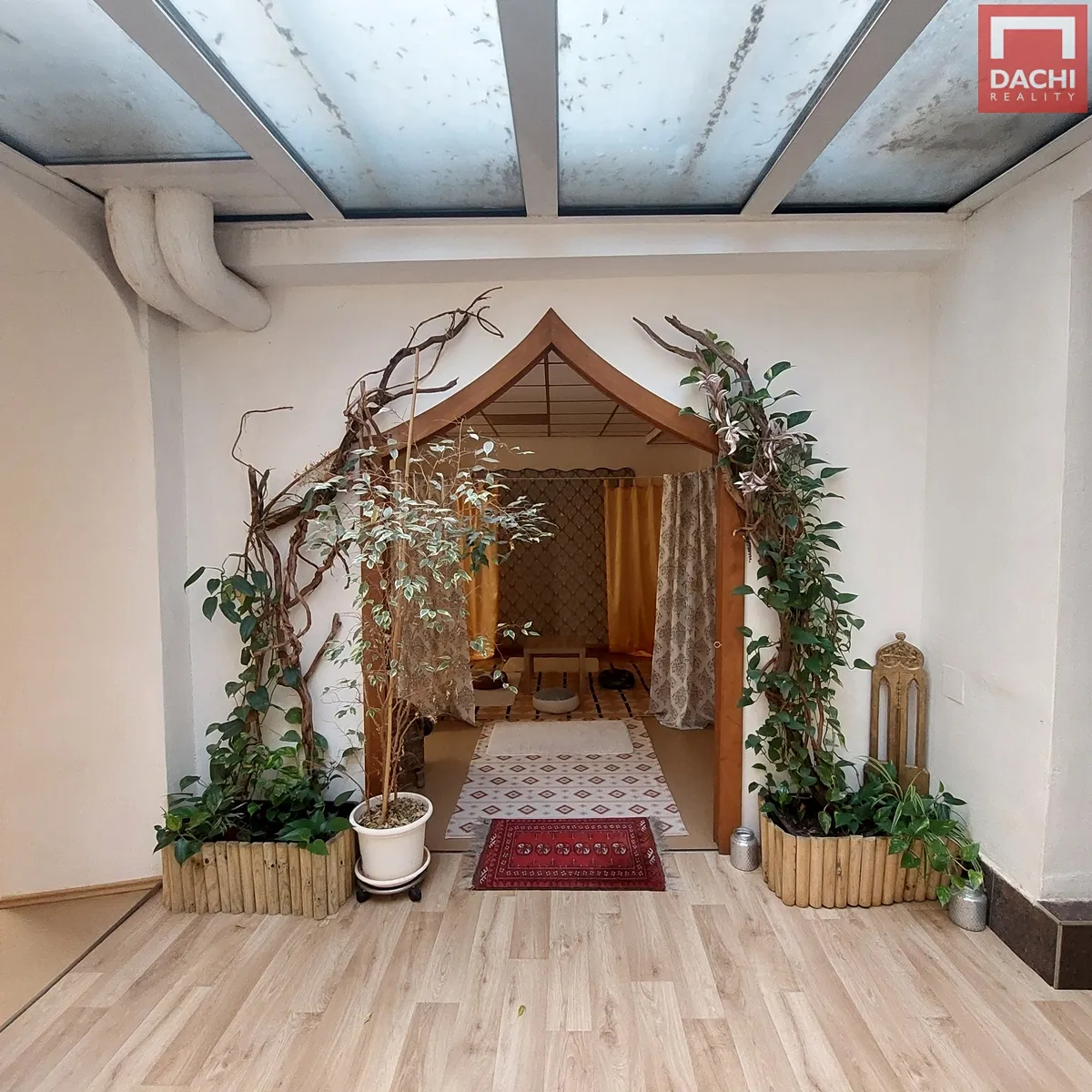 Pronájem komerční nemovitosti 99 m²