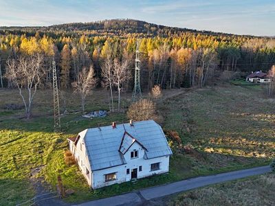 Prodej rodinného domu 359 m², pozemek 885 m²