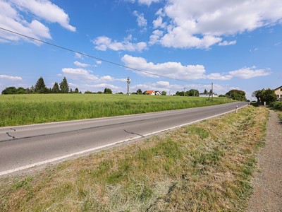 Prodej  komerčního pozemku 11 023 m²