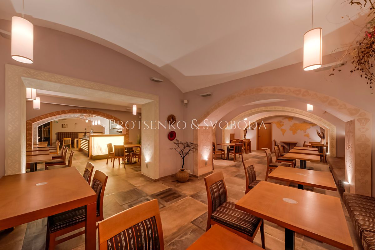 Prodej restaurace 655 m²