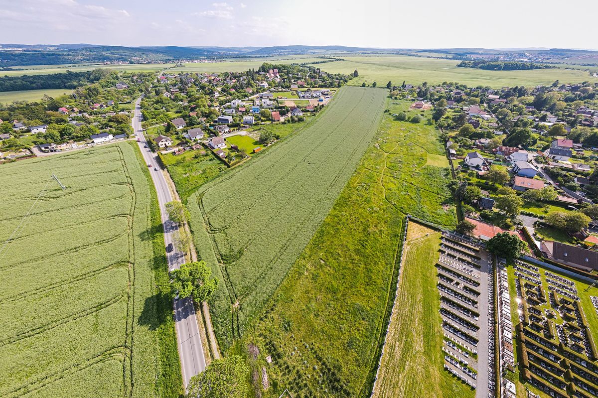 Prodej komerčního pozemku 11768 m² – fotografie 5