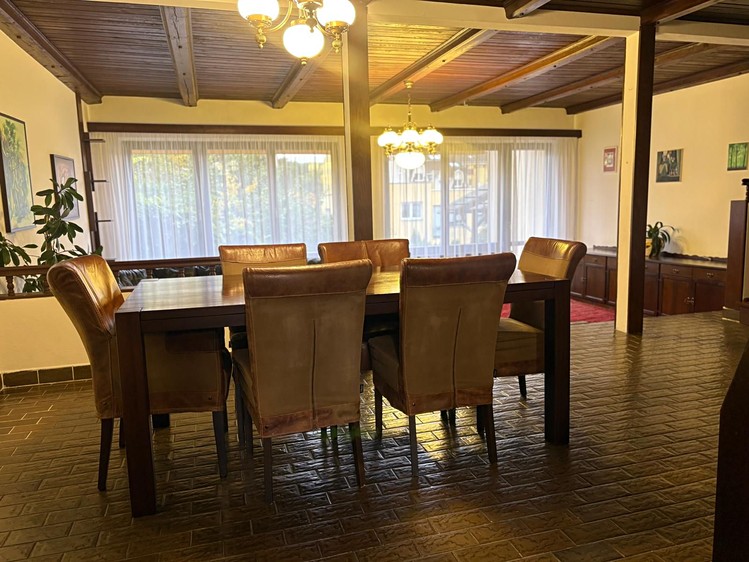 Haus zur Miete, 260 m² (16 von 24)