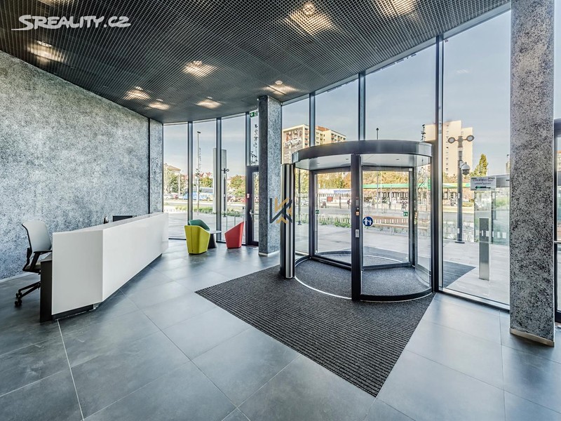 Pronájem kanceláře 473 m² – pohled 3