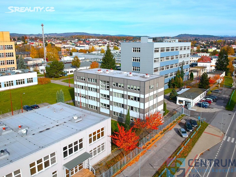 Pronájem obchodního prostoru 1 371 m², Turnov